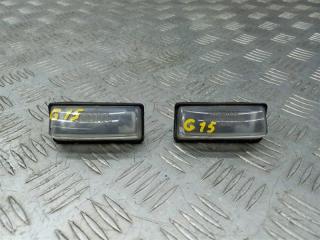 Запчасть плафон подсветки номера Nissan Almera 2015