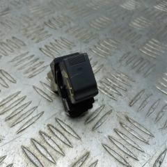 Запчасть кнопка стеклоподъемника пер.пр Subaru Tribeca 2007