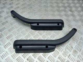 Фото запчасти ручка обшивки Лада 21214 (Нива) Б/У запчасть Запчасть ручка обшивки Лада 21214 (Нива)