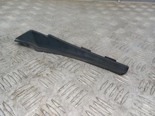 Запчасть накладка лобового стекла (жабо) правая Лада Веста 2018