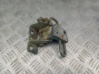 Запчасть петля двери задней правой нижняя Chery Bonus 2011