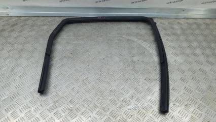Запчасть уплотнитель стекла двери Nissan Qashqai 1 2008
