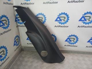 Запчасть обшивка задней стойки левой Skoda Rapid 2015