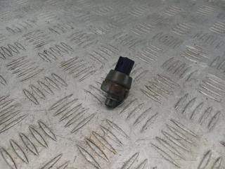 Запчасть датчик давления масла двс Nissan Cube 1