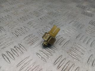 Запчасть датчик давления масла двс Nissan Cube 1