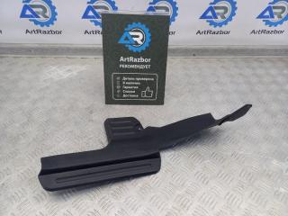 Запчасть накладка порога задняя левая Hyundai Sonata 4 2007
