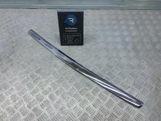 Фото запчасти молдинг капота Лада Priora Б/У запчасть Запчасть молдинг капота Лада Priora