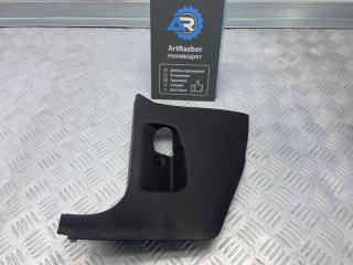 Фото запчасти накладка порога передняя левая Volkswagen Passat 2012 Б/У запчасть Запчасть накладка порога передняя левая Volkswagen Passat 2012