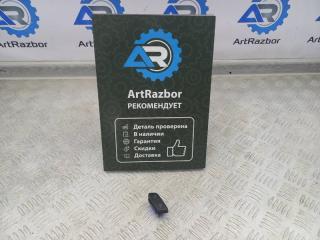 Фото запчасти кнопка центрального замка правая Volkswagen Passat 2014 контрактная запчасть Запчасть кнопка центрального замка правая Volkswagen Passat 2014