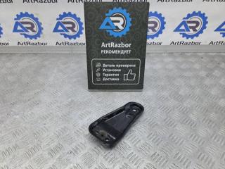 Запчасть кронштейн переднего рычага Volkswagen Polo 5 2013