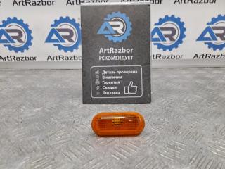 Запчасть повторитель на крыло Ford Fiesta 2008