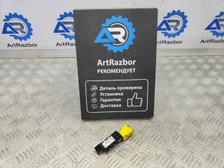 Запчасть датчик air bag Volkswagen Touareg 2008