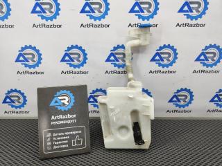 Запчасть бачок омывателя лобового стекла Volkswagen Golf 5 2005