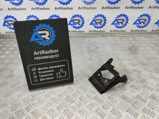 Запчасть кронштейн опоры двигателя Volkswagen Golf 5 2005