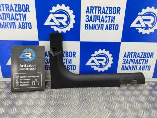 Запчасть накладка порога передняя правая Лада Веста 2018
