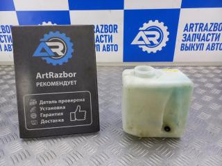 Фото запчасти бачок омывателя лобового стекла Лада (нива) 2131 2016 Б/У запчасть Запчасть бачок омывателя лобового стекла Лада (нива) 2131 2016
