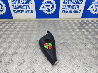 Запчасть накладка торпедо боковая правая Лада Веста 2019