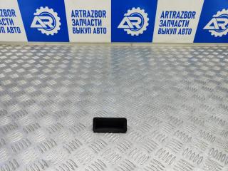 Кнопка открывания багажника Ford Focus 2 2010