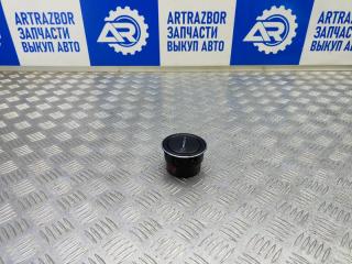 Запчасть дефлектор воздушный Renault Duster 2021