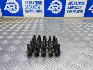 Запчасть болты колёсные Renault Duster 2021