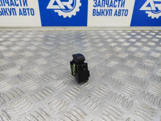 Запчасть кнопка стеклоподъемника зад.пр Toyota Harrier 1998