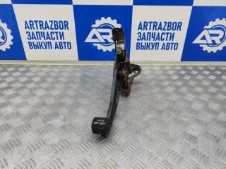 Запчасть педаль стояночного тормоза Toyota Harrier 1998