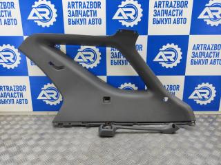 Запчасть обшивка задней стойки правой Toyota Harrier 1998