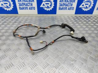 Запчасть проводка двери зад.пр Toyota Harrier 1998