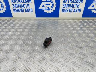 Запчасть кнопка стеклоподъемника зад.лев Great Wall Hover H3 2011