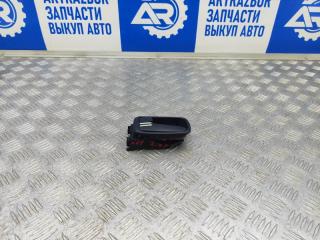 Запчасть ручка двери задней внутренняя левая Mitsubishi Lancer 9 2004