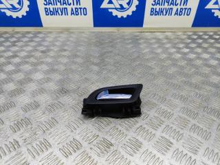 Фото запчасти ручка двери задней внутренняя левая Peugeot 308 2011 Б/У запчасть Запчасть ручка двери задней внутренняя левая Peugeot 308 2011