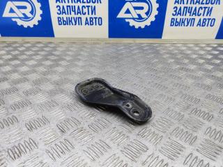 Запчасть кронштейн подрамника правый Volkswagen Polo 5 2011