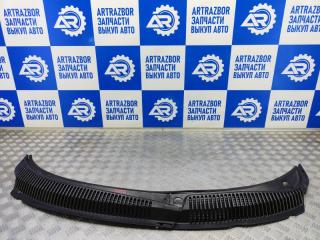 Запчасть накладка лобового стекла (жабо) Chrysler Neon 2000