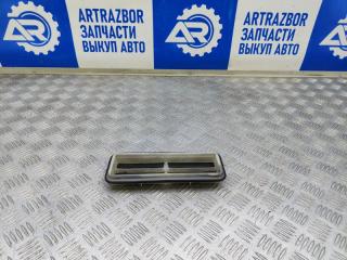 Запчасть решетка вентиляционная задняя правая Opel Astra 2004