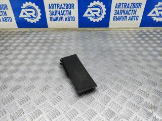 Запчасть подножка передняя левая Volkswagen Golf 5 2007