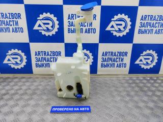 Запчасть бачок омывателя лобового стекла Volkswagen Golf 5 2007