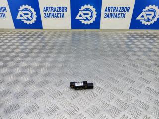Запчасть датчик air bag Volkswagen Touareg 2009