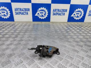 Фото запчасти замок капота Nissan Largo 1995 Б/У запчасть Запчасть замок капота Nissan Largo 1995
