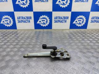 Запчасть стеклоподъемник механ. задний правый Toyota Succeed 2004