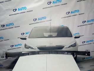 Планка под лобовое стекло Peugeot 308