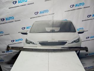 Планка под лобовое стекло Citroen C4