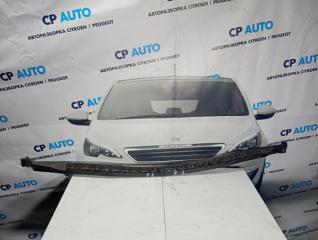 Планка под лобовое стекло Citroen С4