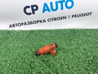 Фото запчасти форсунка топливная Citroen C4 2005 Б/У запчасть Запчасть форсунка топливная Citroen C4 2005