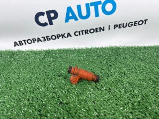 Запчасть форсунка топливная Peugeot 307 2005