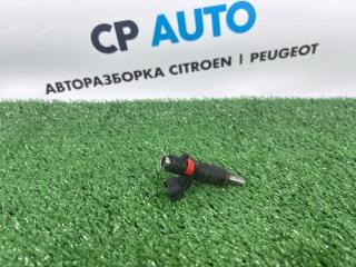 Фото запчасти форсунка топливная Peugeot 308 2011 Б/У запчасть Запчасть форсунка топливная Peugeot 308 2011