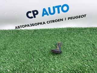 Разъем (фишка) задних фонарей Peugeot 206 2008 Б/У Разъем (фишка) задних фонарей Peugeot 206 2008