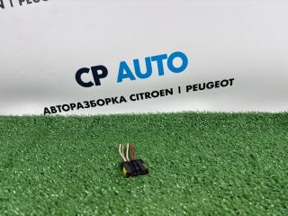 Разъем (фишка) задних фонарей Peugeot 206 2008 Б/У Разъем (фишка) задних фонарей Peugeot 206 2008