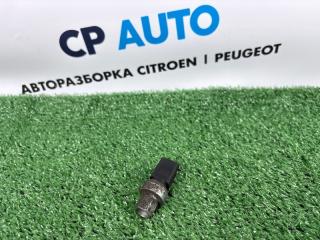 Запчасть датчик давления компрессора кондиционера Peugeot 308 2010