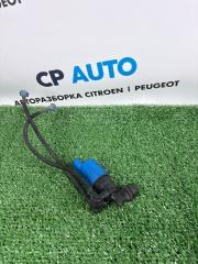 Насос омывателя фар Peugeot 308 2011