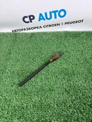 Датчик уровня масла в двигателе Peugeot 408 Б/У Датчик уровня масла в двигателе Peugeot 408